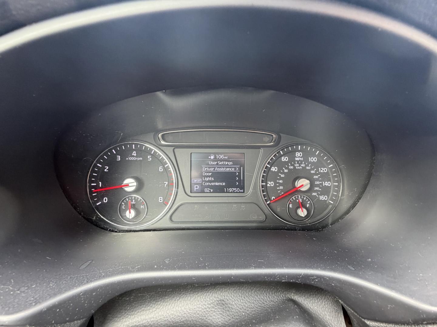 2019 GREY Kia Sorento LX V6 AWD (5XYPGDA57KG) with an 3.3L V6 DOHC 24V engine, 6A transmission, located at 1254 Manheim Pike, Lancaster, PA, 17601, (717) 393-9133, 40.062870, -76.323273- Photo#9