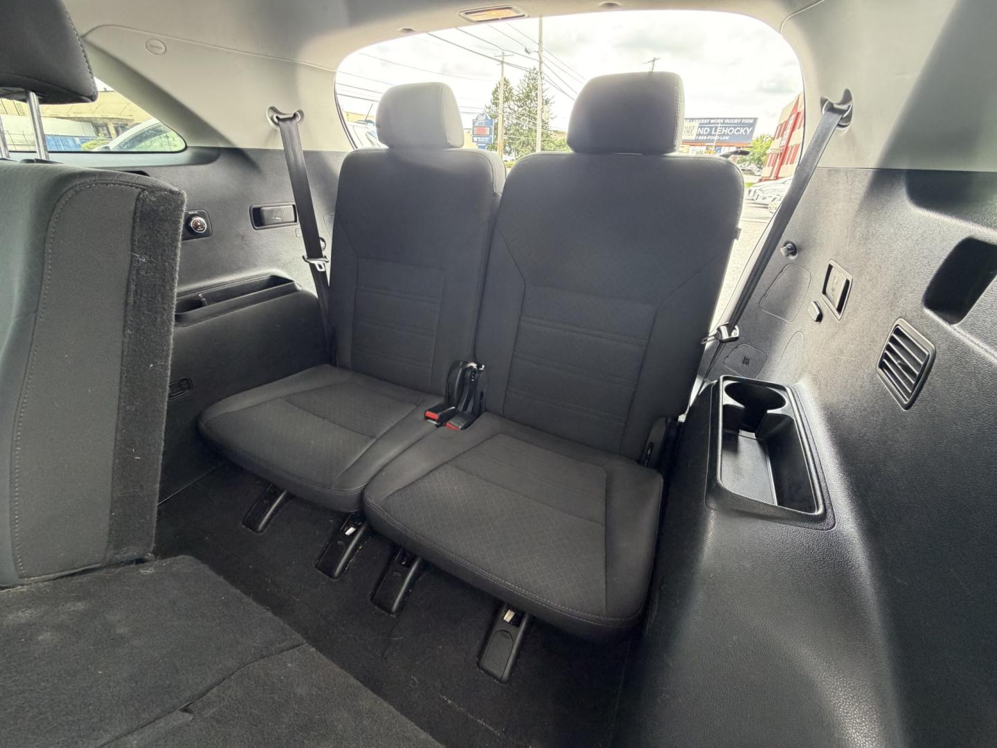 2019 GREY Kia Sorento LX V6 AWD (5XYPGDA57KG) with an 3.3L V6 DOHC 24V engine, 6A transmission, located at 1254 Manheim Pike, Lancaster, PA, 17601, (717) 393-9133, 40.062870, -76.323273- Photo#14