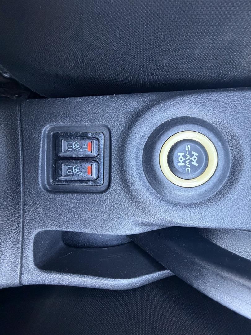 2016 SILVER Mitsubishi Outlander SE AWD (JA4AZ3A33GZ) with an 2.4L L4 DOHC 16V engine, CVT transmission, located at 1254 Manheim Pike, Lancaster, PA, 17601, (717) 393-9133, 40.062870, -76.323273- Photo#12