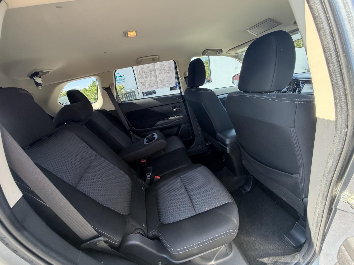 2016 SILVER Mitsubishi Outlander SE AWD (JA4AZ3A33GZ) with an 2.4L L4 DOHC 16V engine, CVT transmission, located at 1254 Manheim Pike, Lancaster, PA, 17601, (717) 393-9133, 40.062870, -76.323273- Photo#15