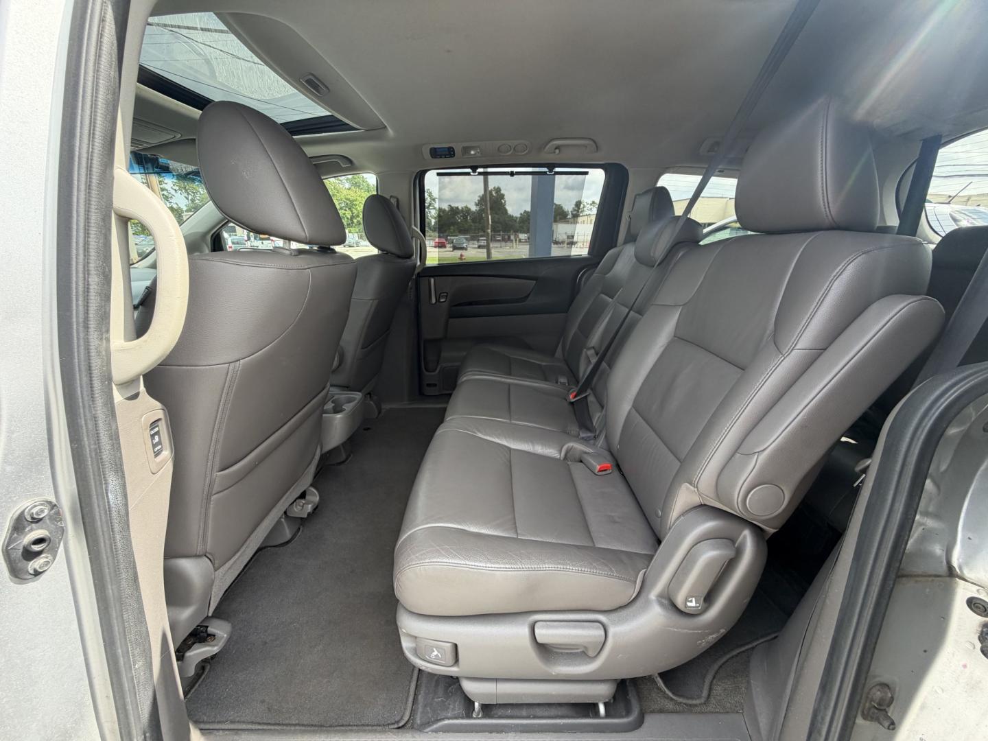 2012 SILVER Honda Odyssey EX-L (5FNRL5H66CB) with an 3.5L V6 SOHC 24V engine, 5-Speed Automatic transmission, located at 1254 Manheim Pike, Lancaster, PA, 17601, (717) 393-9133, 40.062870, -76.323273- Photo#16