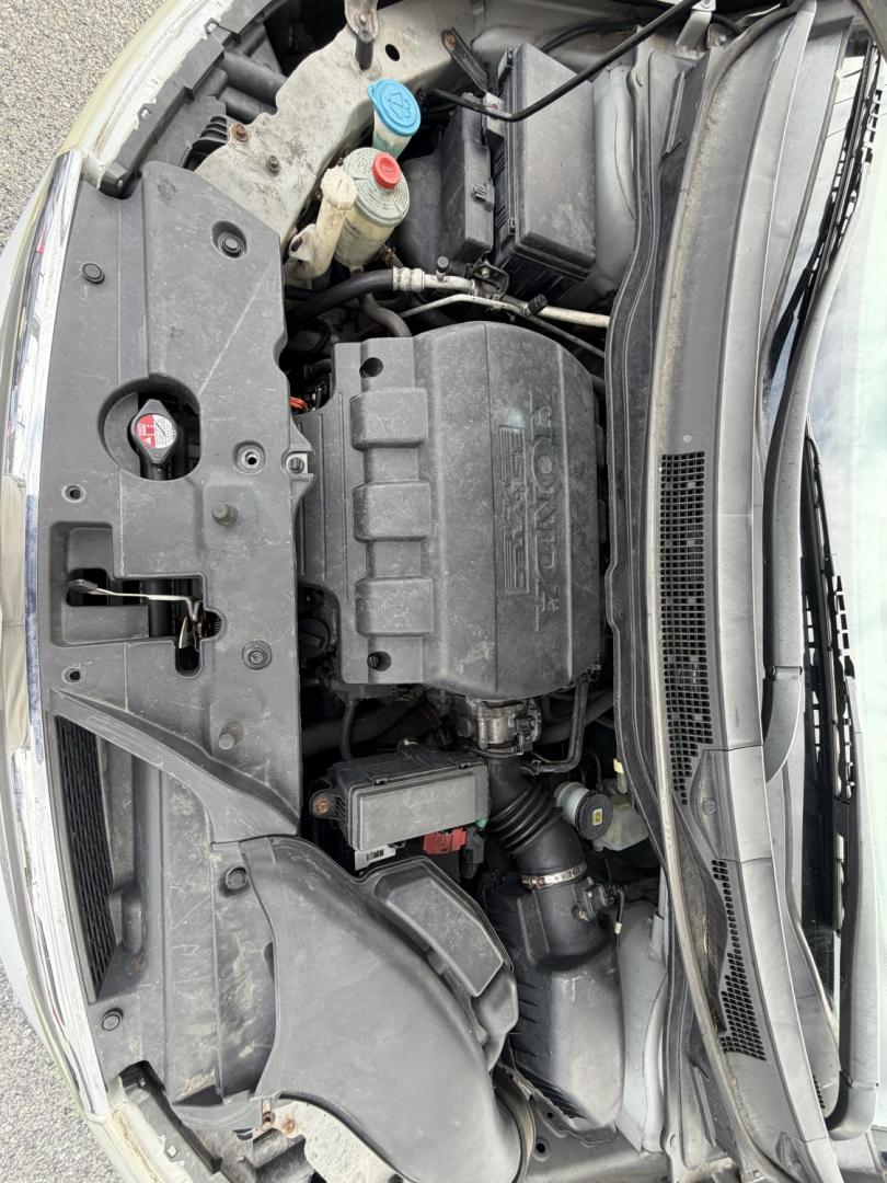 2012 SILVER Honda Odyssey EX-L (5FNRL5H66CB) with an 3.5L V6 SOHC 24V engine, 5-Speed Automatic transmission, located at 1254 Manheim Pike, Lancaster, PA, 17601, (717) 393-9133, 40.062870, -76.323273- Photo#24