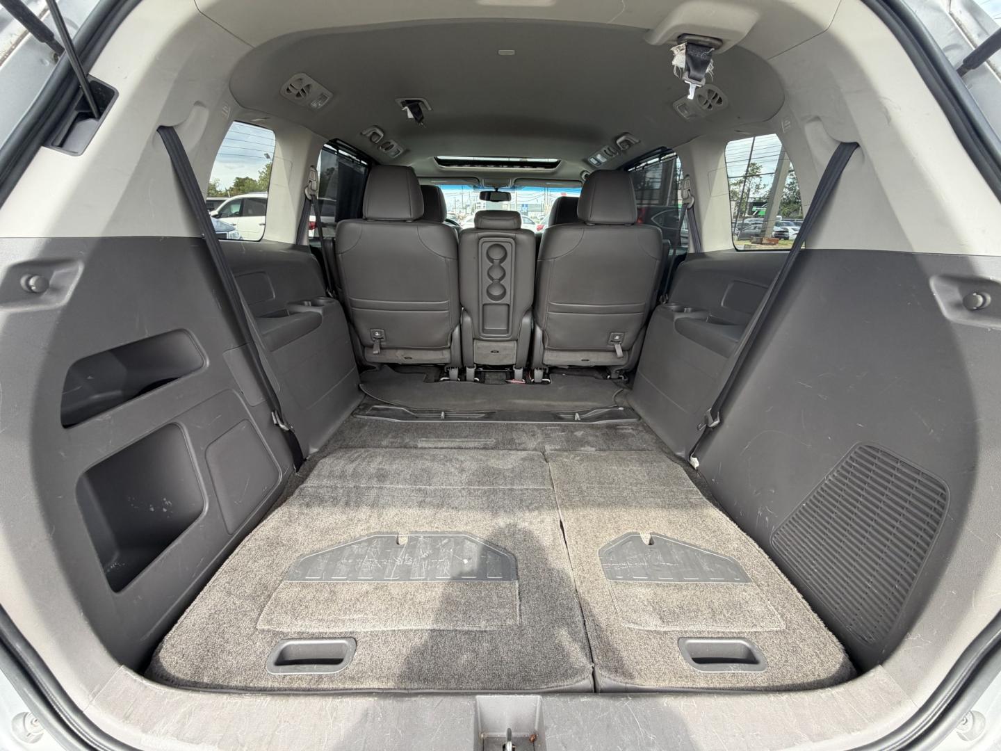 2012 SILVER Honda Odyssey EX-L (5FNRL5H66CB) with an 3.5L V6 SOHC 24V engine, 5-Speed Automatic transmission, located at 1254 Manheim Pike, Lancaster, PA, 17601, (717) 393-9133, 40.062870, -76.323273- Photo#22