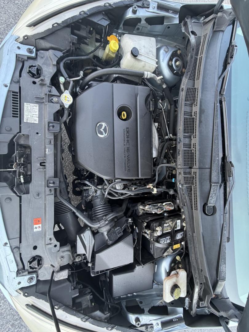 2011 BLUE Mazda MAZDA5 Sport (JM1CW2BL9C0) with an 2.5L L4 DOHC 16V engine, located at 1254 Manheim Pike, Lancaster, PA, 17601, (717) 393-9133, 40.062870, -76.323273- Photo#10