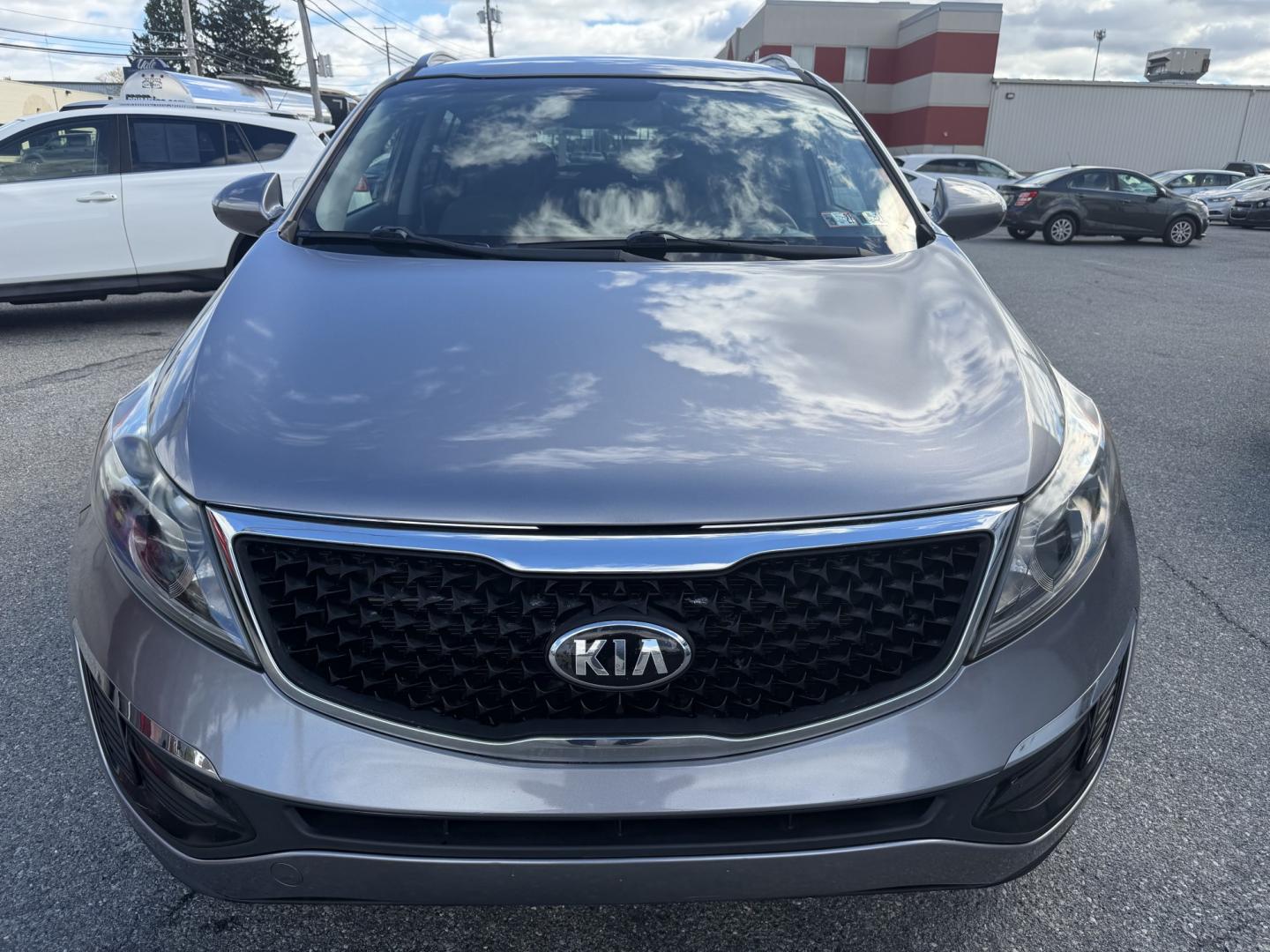 2016 SILVER Kia Sportage LX FWD (KNDPB3AC4G7) with an 2.4L V6 DOHC 24V engine, 6-Speed Automatic transmission, located at 1254 Manheim Pike, Lancaster, PA, 17601, (717) 393-9133, 40.062870, -76.323273 - Add style and versatility to your daily drive with this 2016 Kia Sportage LX FWD! This compact SUV combines a sporty look with a comfortable interior and flexible cargo space for groceries, work bags, or weekend gear. Its convenient four-door design makes loading passengers easy, while its manageabl- Photo#7