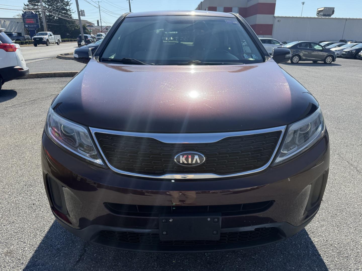 2015 MAROON Kia Sorento LX AWD (5XYKTCA6XFG) with an 2.4L L4 DOHC 16V engine, 6-Speed Automatic transmission, located at 1254 Manheim Pike, Lancaster, PA, 17601, (717) 393-9133, 40.062870, -76.323273 - Make room for your daily routine and weekend adventures in this 2015 Kia Sorento LX AWD! This versatile SUV offers a spacious interior and flexible cargo space for groceries, sports gear, or luggage. All-wheel drive adds traction when road conditions change, while its convenient four-door design mak- Photo#7