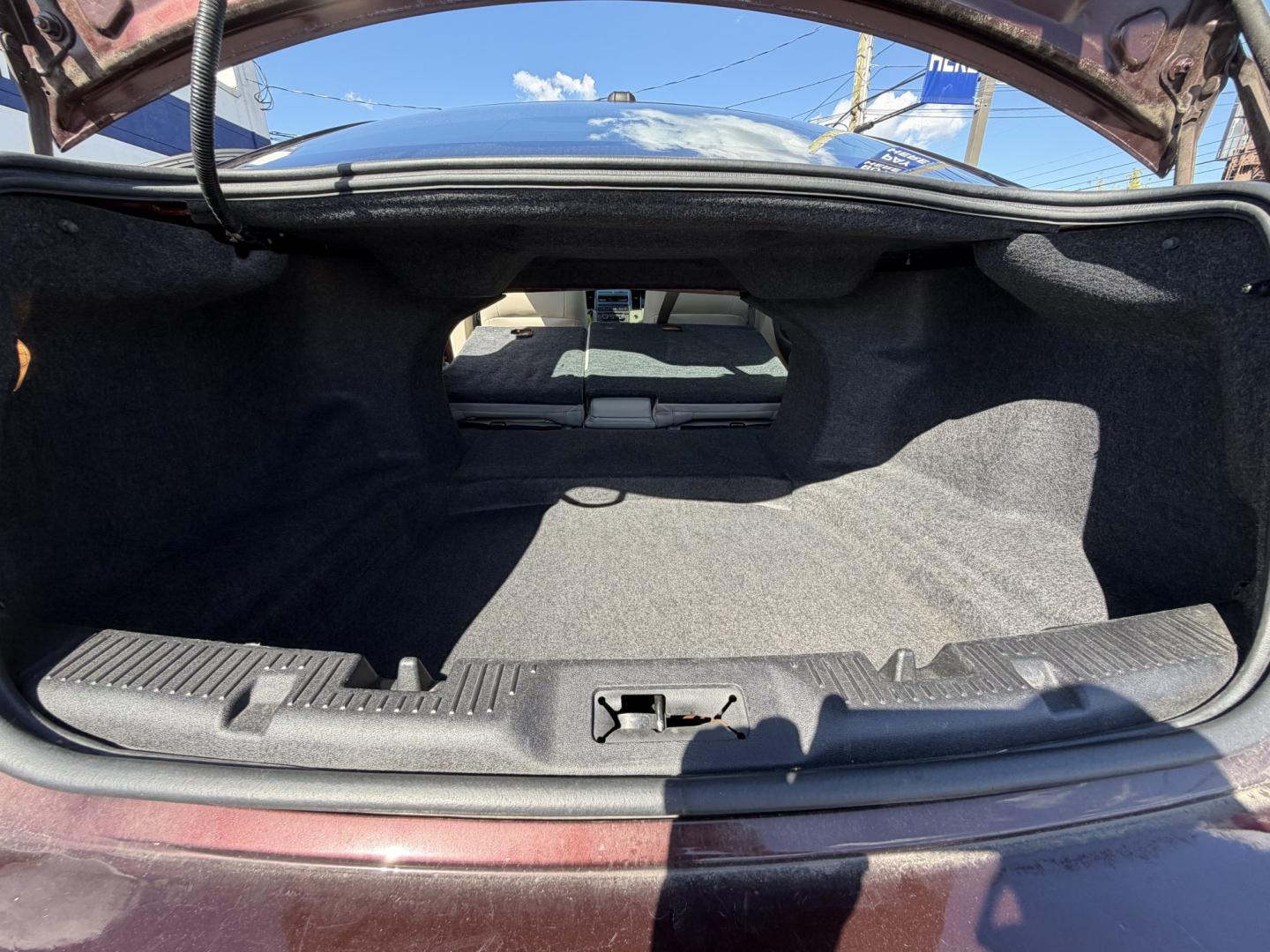2012 MAROON Ford Taurus SEL FWD (1FAHP2EWXCG) with an 3.5L V6 DOHC 24V engine, 6-Speed Automatic transmission, located at 1254 Manheim Pike, Lancaster, PA, 17601, (717) 393-9133, 40.062870, -76.323273 - Enjoy comfort and style in this 2012 Ford Taurus SEL FWD! With a spacious interior and generous trunk space, this sedan is a practical choice for your daily commute, family outings, and weekend trips. Visit Ticket To Ride Auto Sales in Lancaster to take a closer look and explore financing options fo- Photo#17