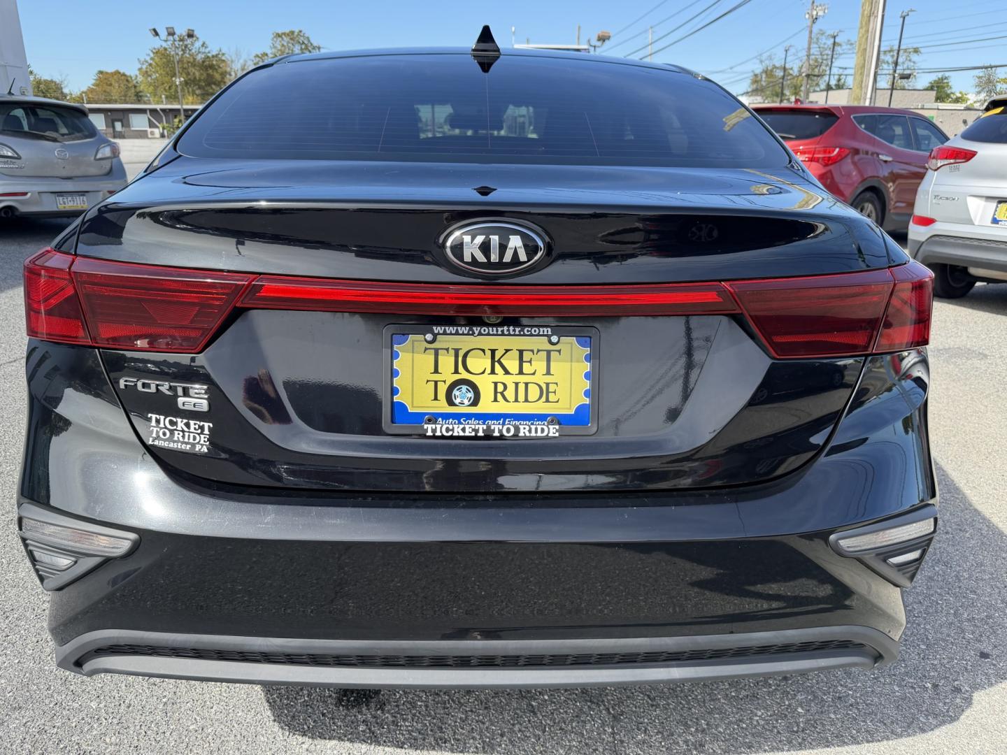 2020 BLACK Kia Forte FE 6M (3KPF24AD9LE) with an 2.0L L4 DOHC 16V engine, 6M transmission, located at 1254 Manheim Pike, Lancaster, PA, 17601, (717) 393-9133, 40.062870, -76.323273- Photo#3