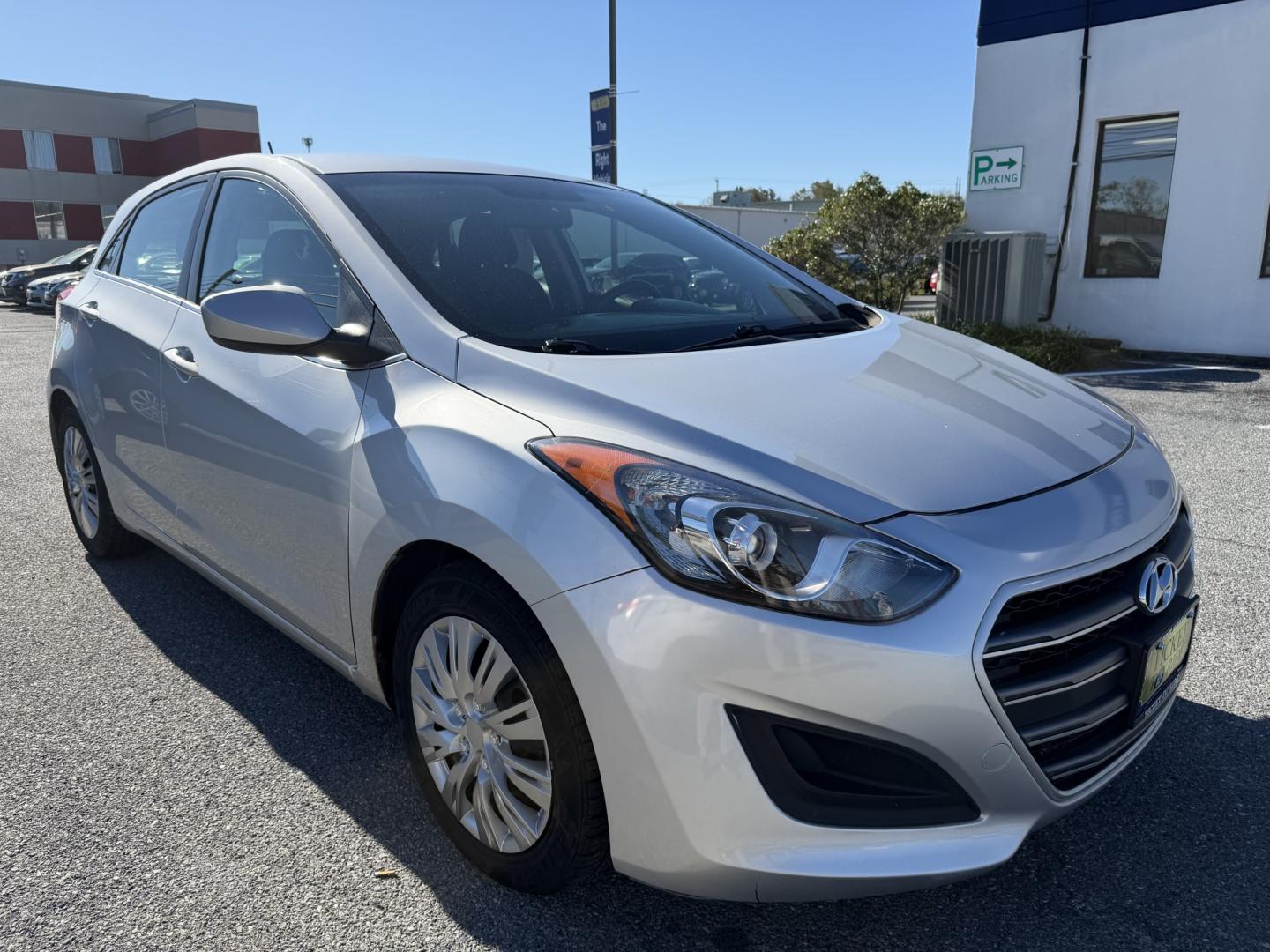 2016 SILVER Hyundai Elantra GT A/T (KMHD35LH4GU) with an 2.0L L4 16V DOHC engine, 6A transmission, located at 1254 Manheim Pike, Lancaster, PA, 17601, (717) 393-9133, 40.062870, -76.323273- Photo#6