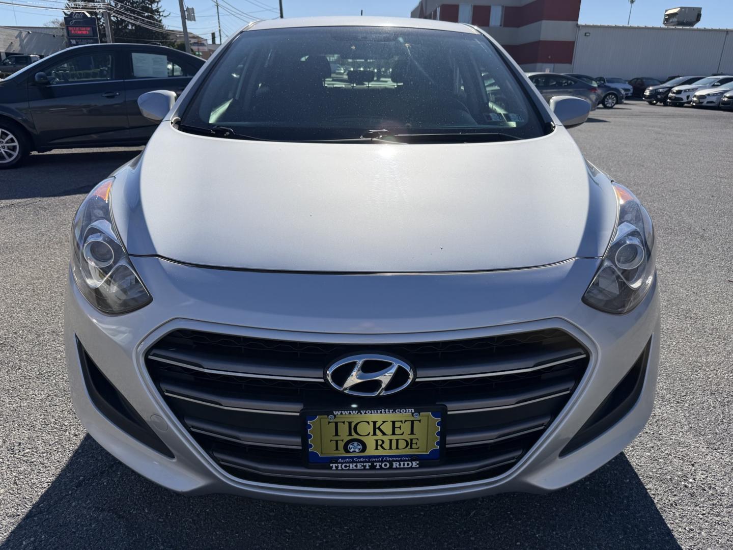 2016 SILVER Hyundai Elantra GT A/T (KMHD35LH4GU) with an 2.0L L4 16V DOHC engine, 6A transmission, located at 1254 Manheim Pike, Lancaster, PA, 17601, (717) 393-9133, 40.062870, -76.323273- Photo#7