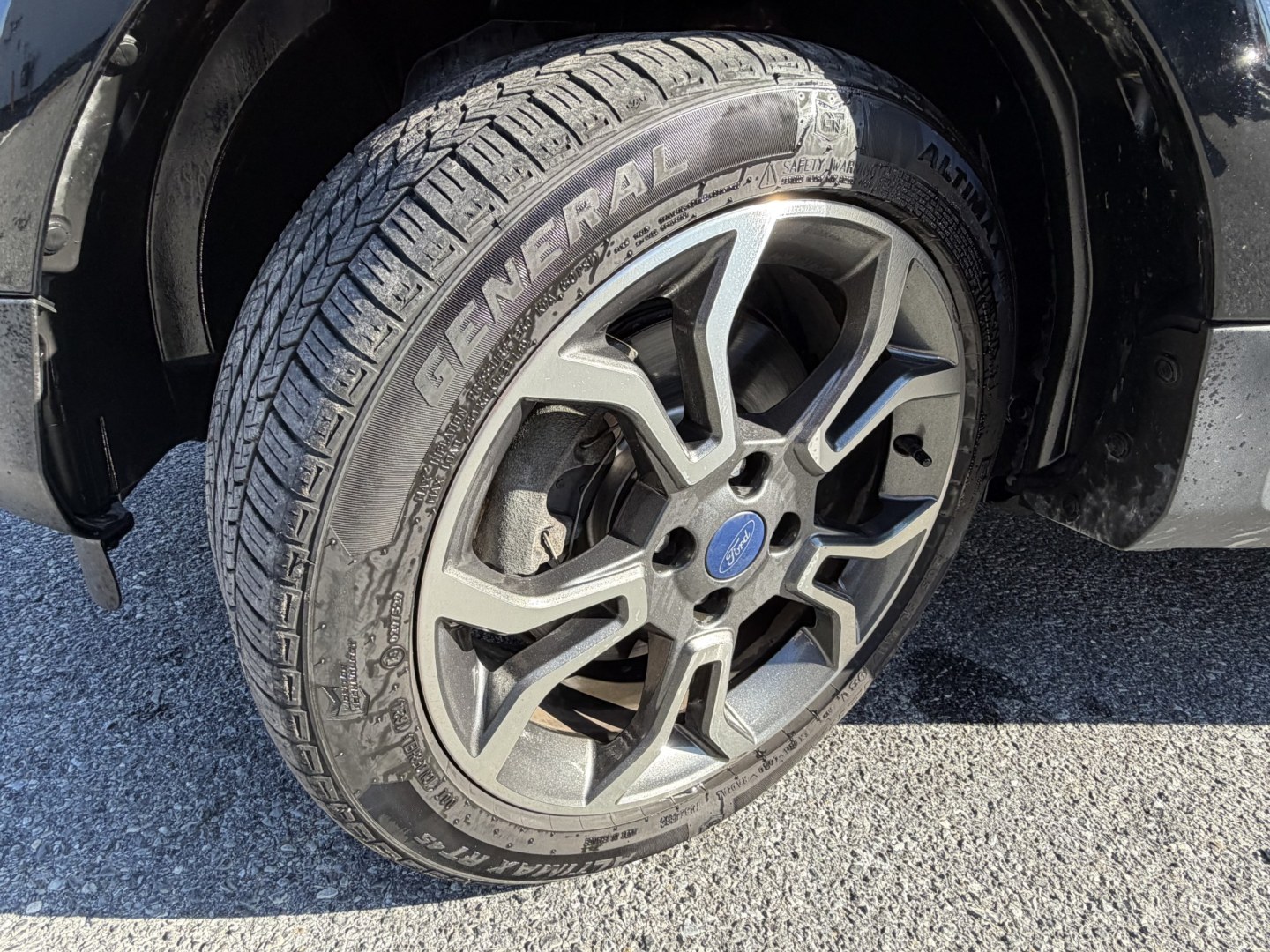 2019 BLACK Ford EcoSport SES AWD (MAJ6S3JL4KC) with an 2.0L L4 DOHC 16V engine, 6A transmission, located at 1254 Manheim Pike, Lancaster, PA, 17601, (717) 393-9133, 40.062870, -76.323273- Photo#9